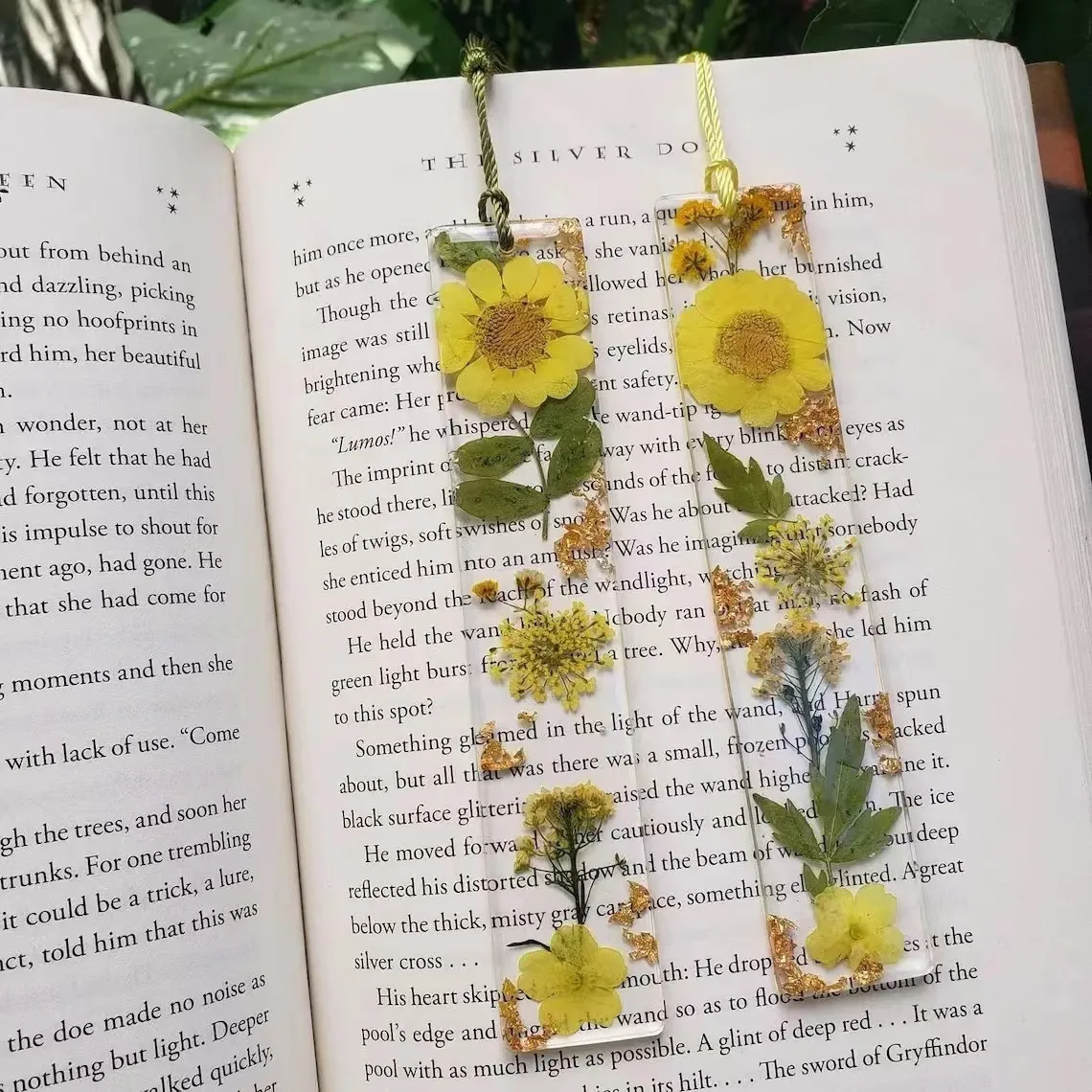 Wholesale Handmade Kaluofan Dried Flower Cute Bookmark Designss With  Tassels Set Of 4 For Women, Durable Resin Cute Bookmark Designs From  Vitic_shop, $1.69